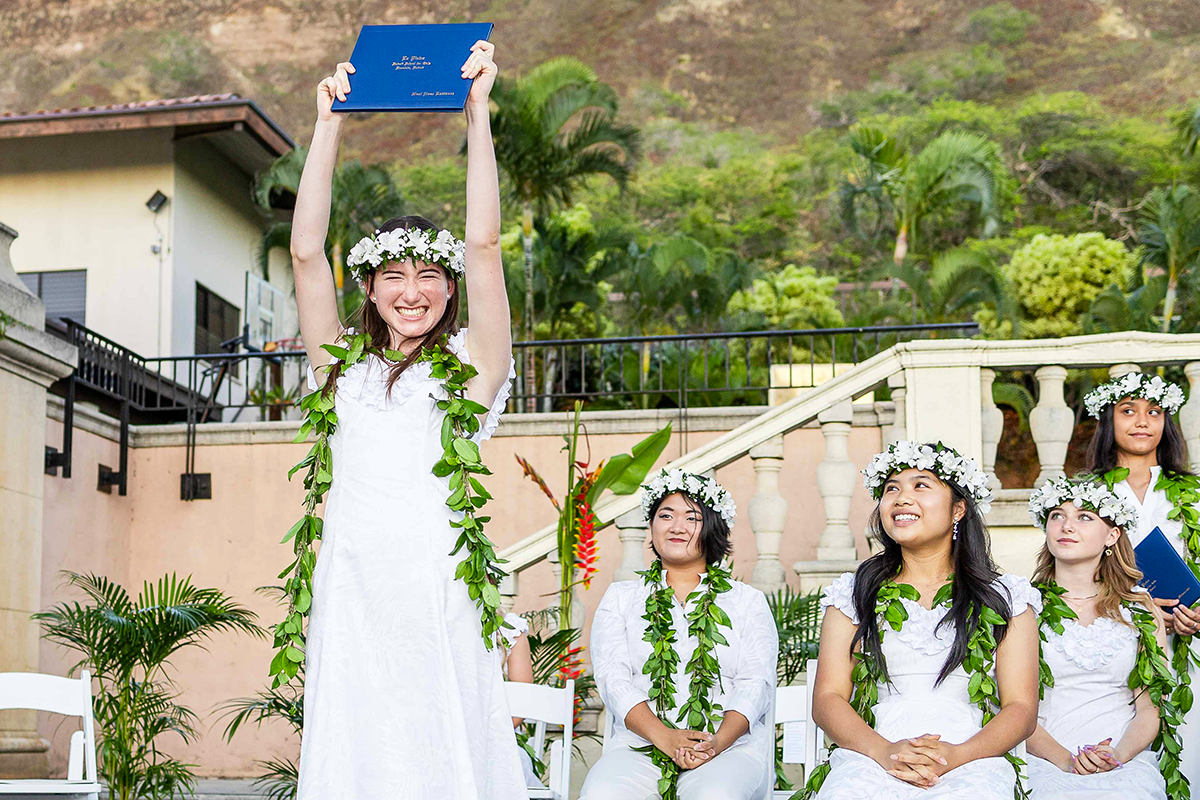 Noel L. receives her La Pietra diploma.
